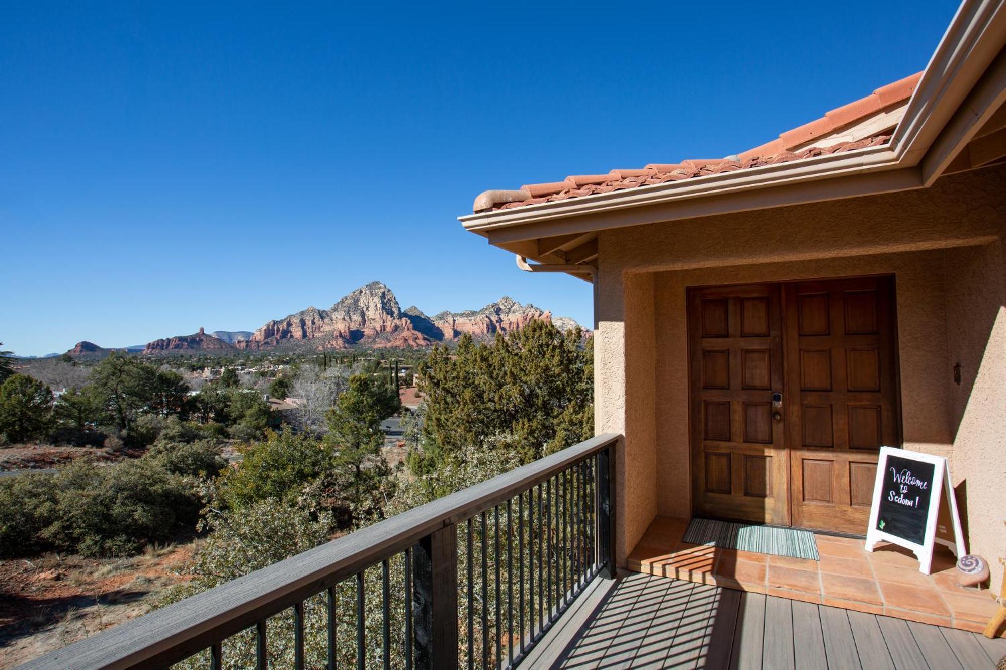 Awe Inspiring Red Rock Views With Hot Tub! Hébergement de vacances