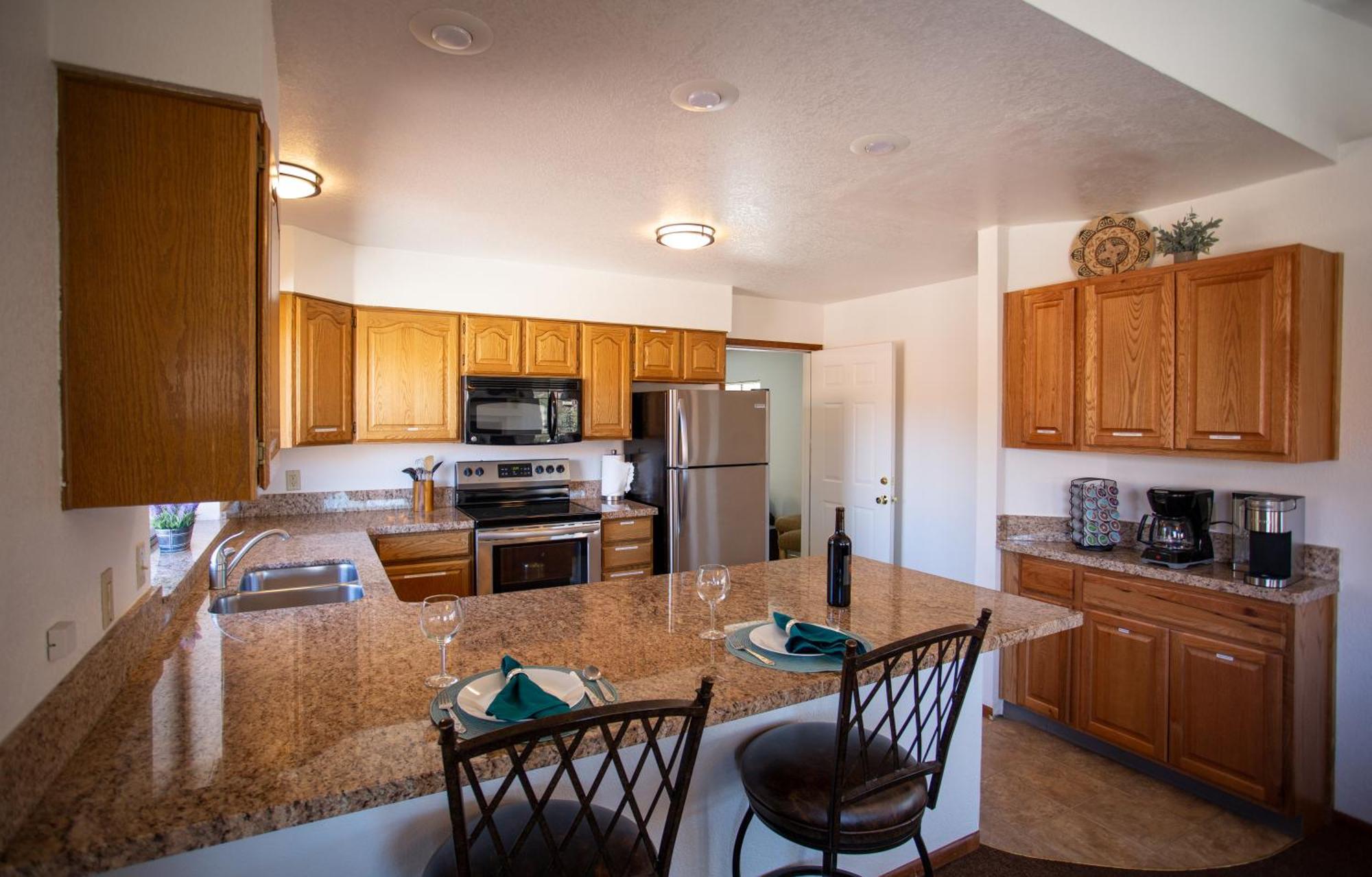 Awe Inspiring Red Rock Views With Hot Tub! Sedona